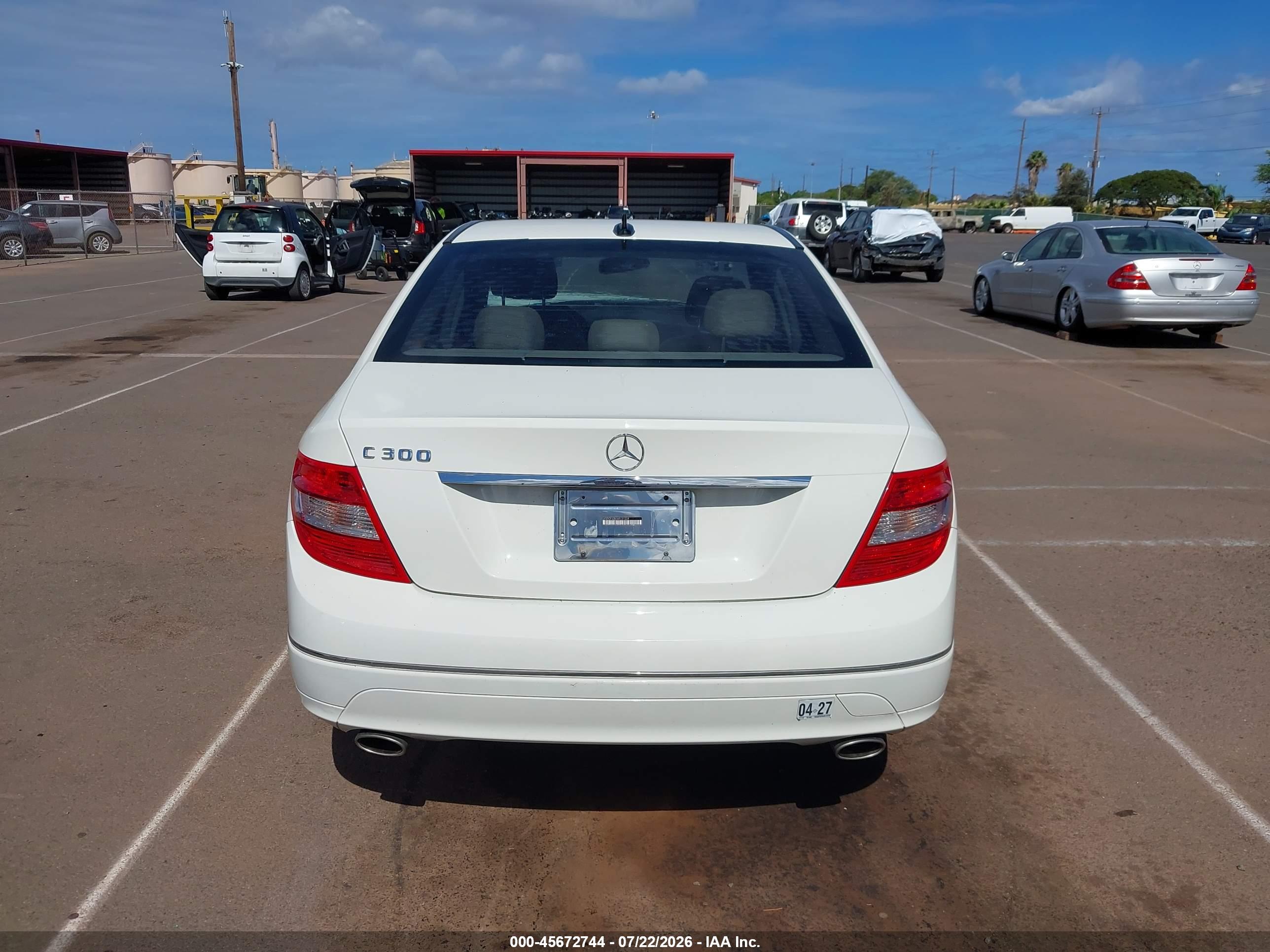2010 MERCEDES-BENZ C 300 C300