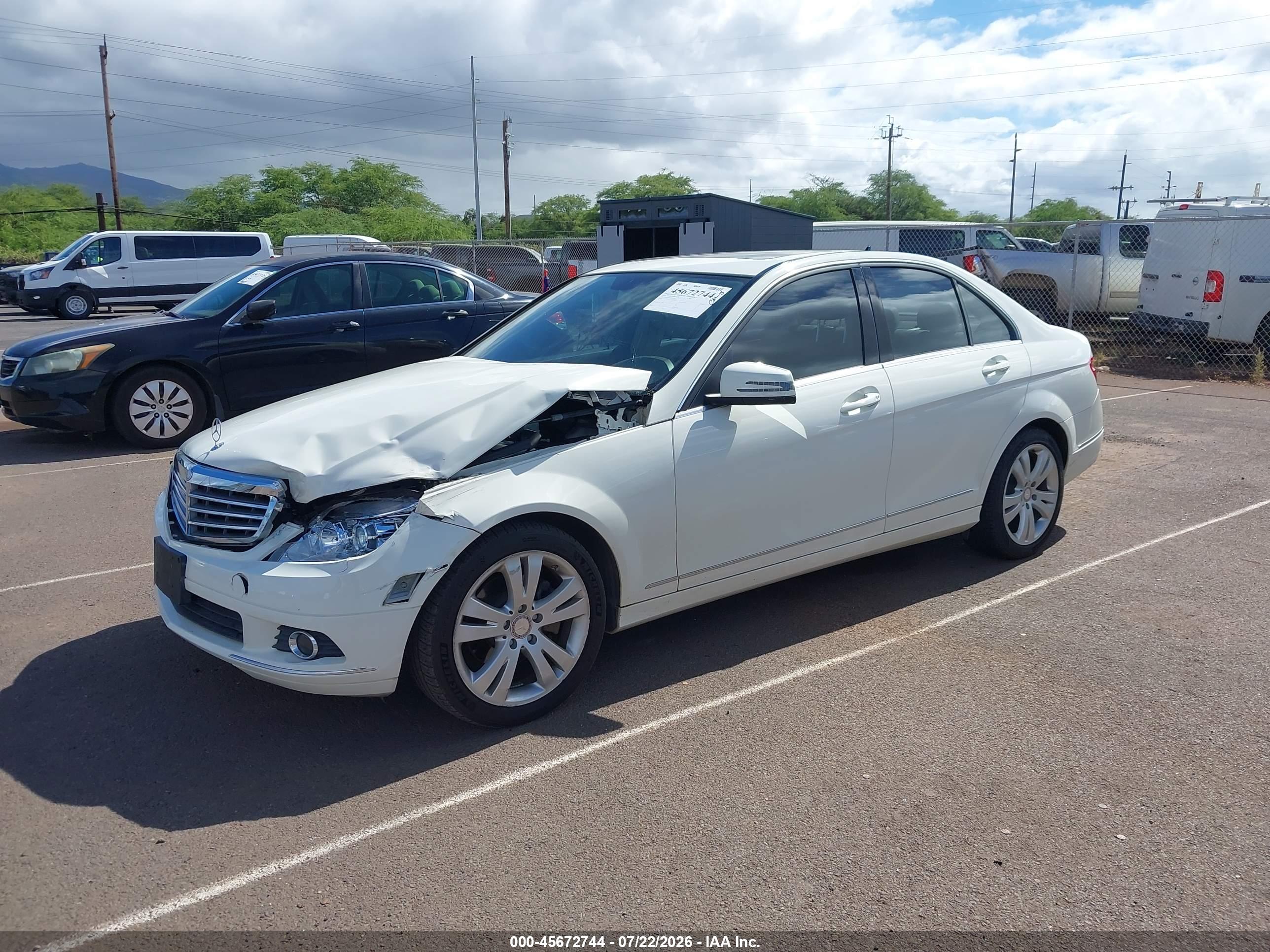 2010 MERCEDES-BENZ C 300 C300