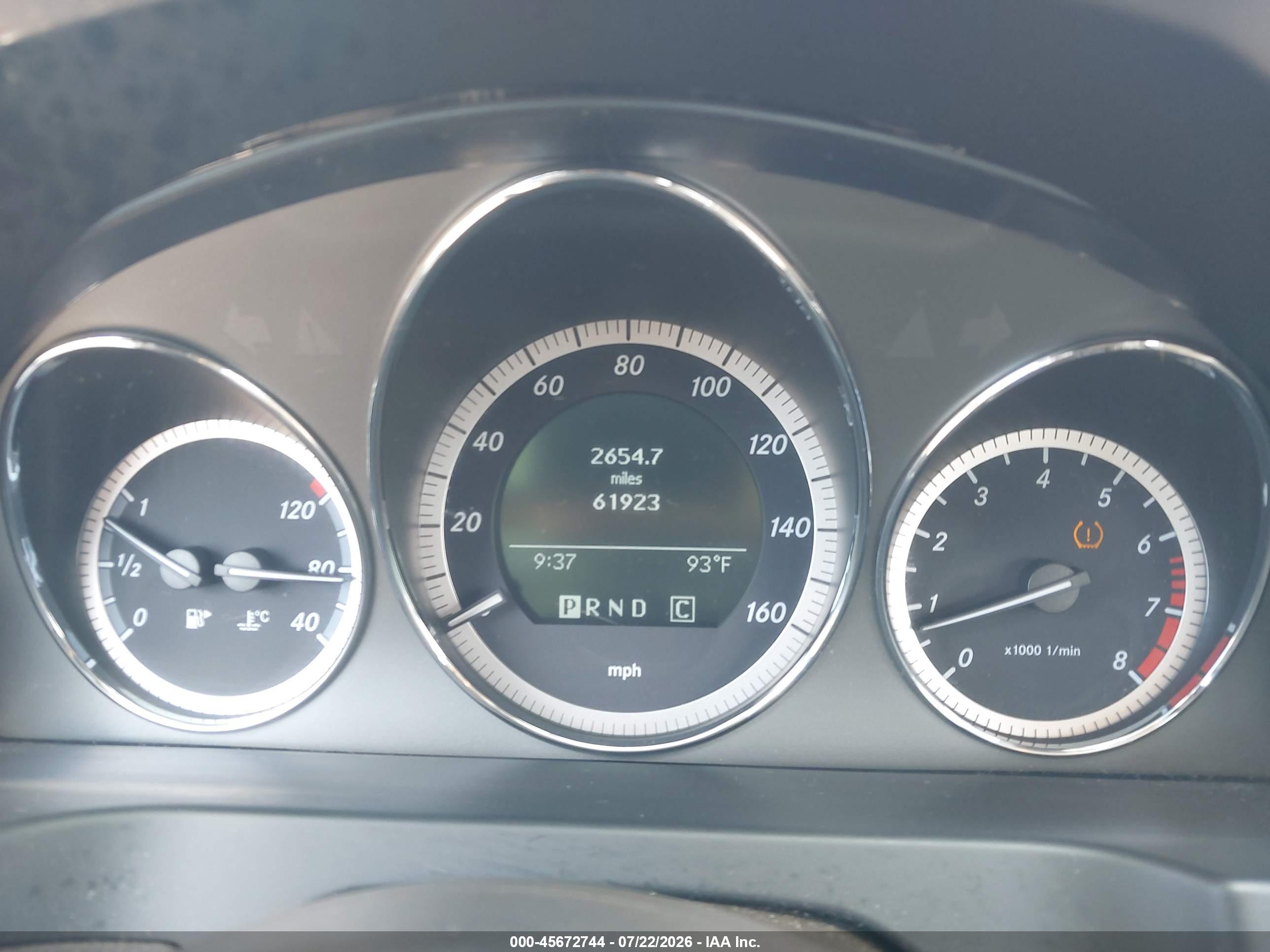 2010 MERCEDES-BENZ C 300 C300