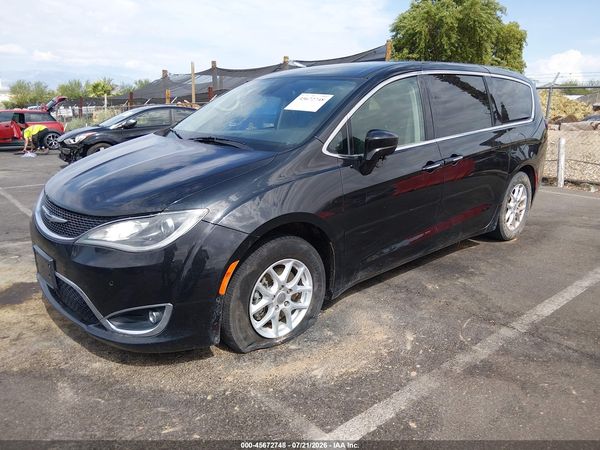 2020 CHRYSLER PACIFICA — I2