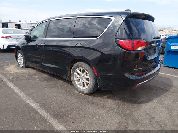 2020 CHRYSLER PACIFICA TOURING — I3