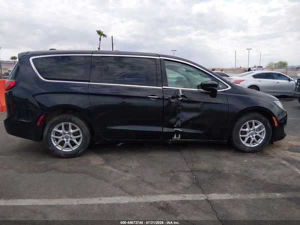 2020 CHRYSLER PACIFICA TOURING — I116