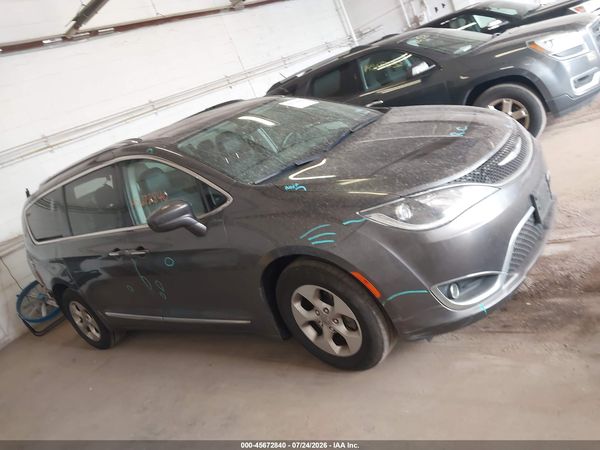 2017 CHRYSLER PACIFICA TOURING-L PLUS — I116
