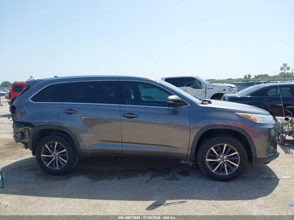 2018 TOYOTA HIGHLANDER XLE