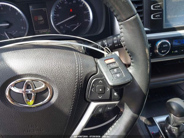 2018 TOYOTA HIGHLANDER XLE