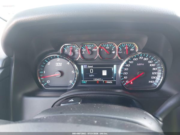 2019 CHEVROLET SUBURBAN LT — I7
