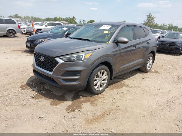 2020 HYUNDAI TUCSON SE
