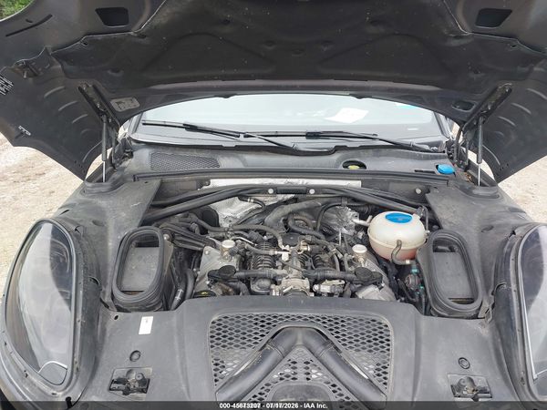 2015 PORSCHE MACAN S
