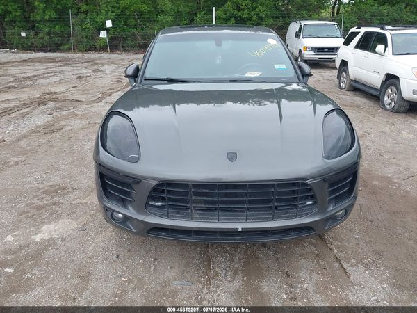 2015 PORSCHE MACAN S