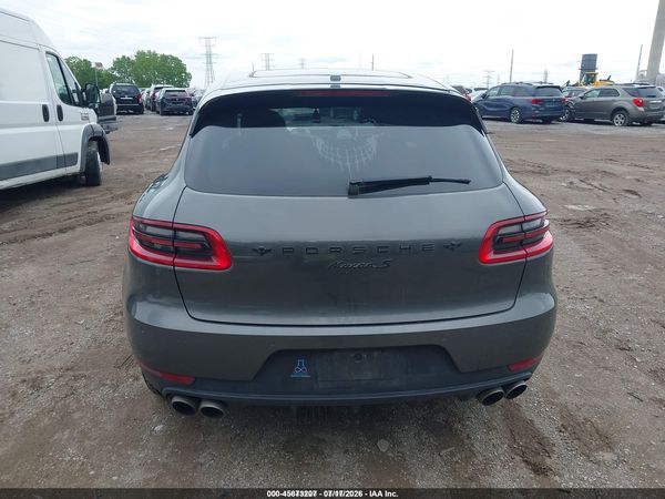 2015 PORSCHE MACAN S
