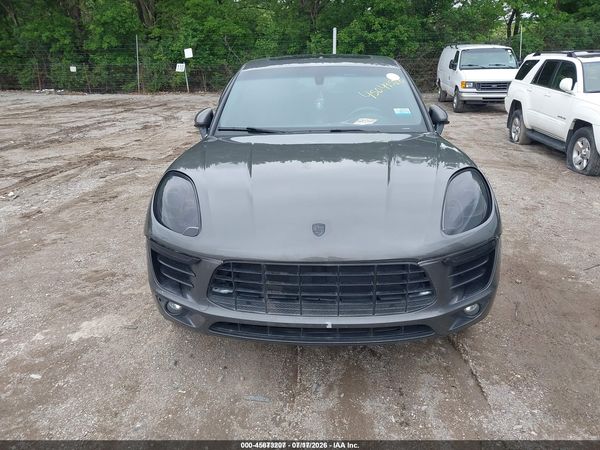 2015 PORSCHE MACAN S