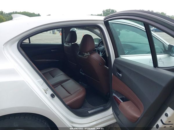 2016 ACURA TLX Base
