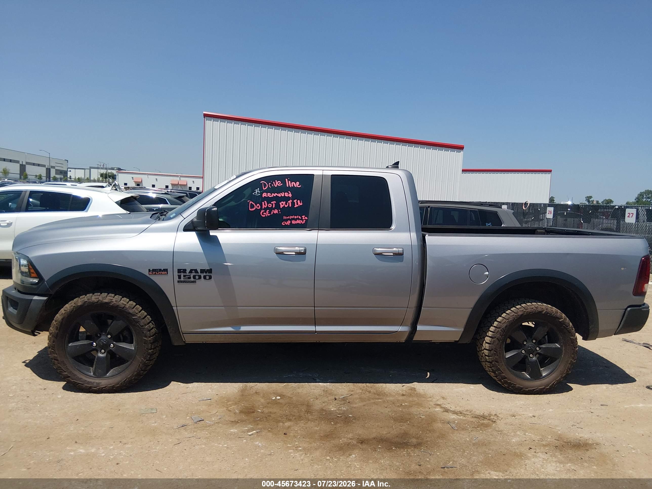 2019 RAM 1500 CLASSIC WARLOCK  4X4 6'4 BOX