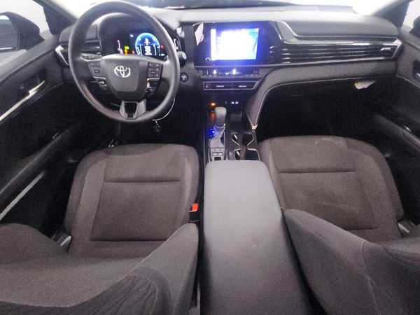 2025 TOYOTA CAMRY