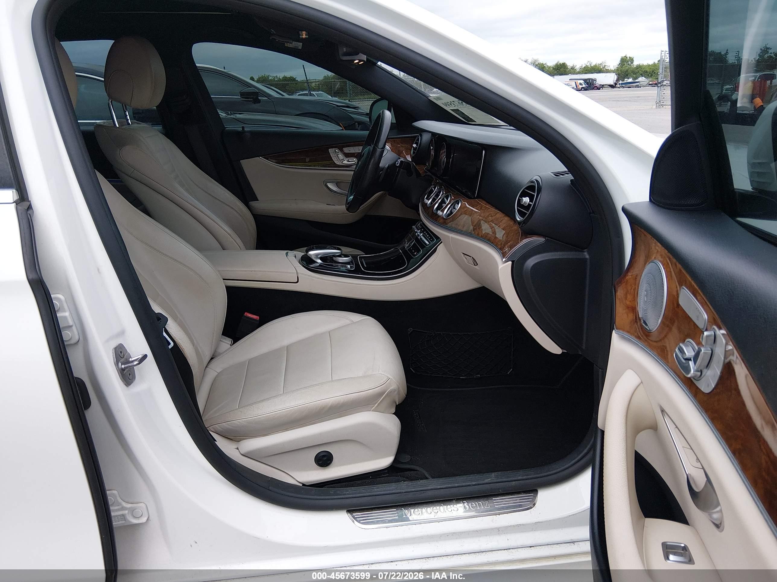 2017 MERCEDES-BENZ E 300 E300