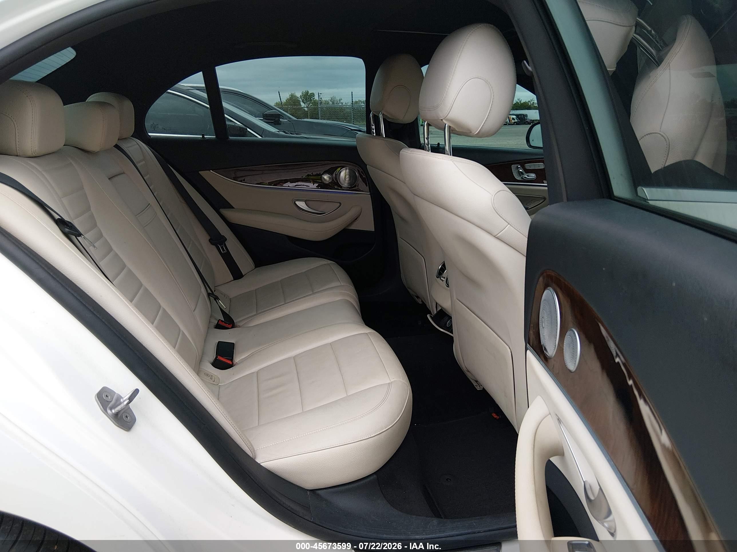 2017 MERCEDES-BENZ E 300 E300