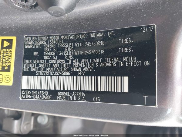 2018 TOYOTA HIGHLANDER LE