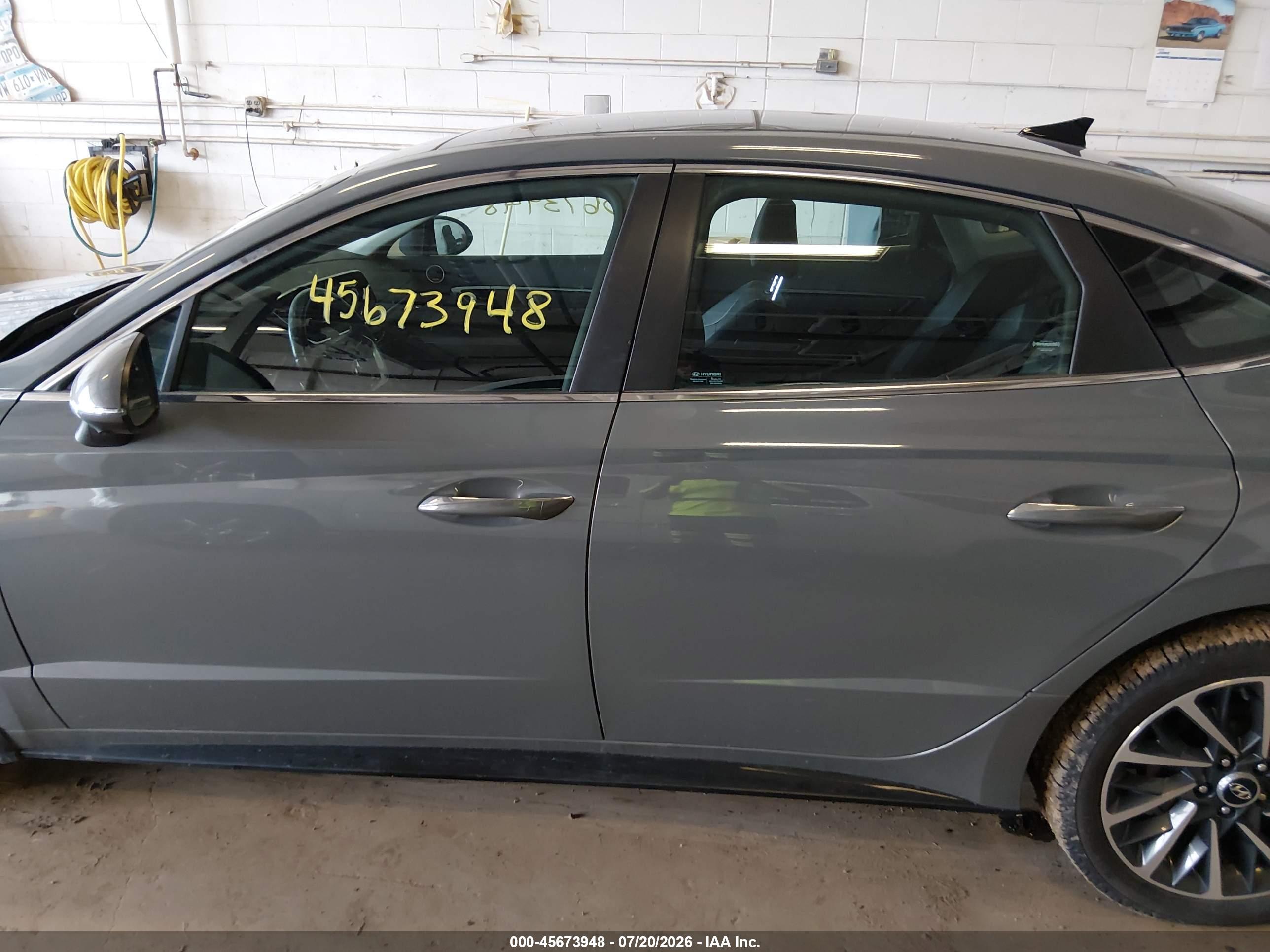 2022 HYUNDAI SONATA LIMITED