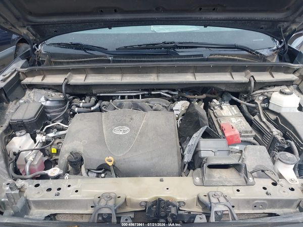 2020 TOYOTA HIGHLANDER LE