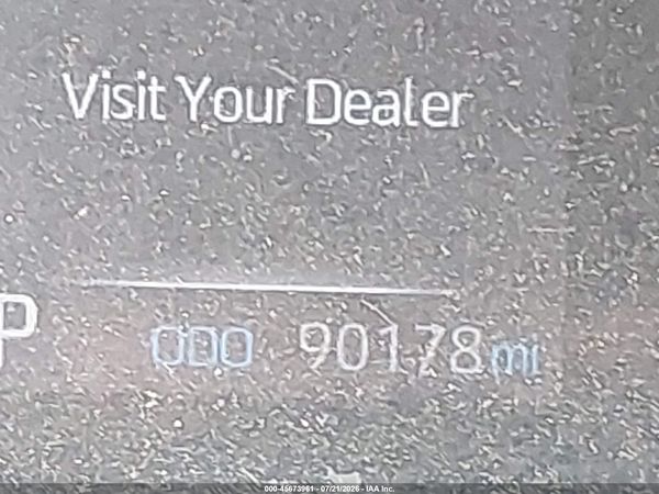 2020 TOYOTA HIGHLANDER LE