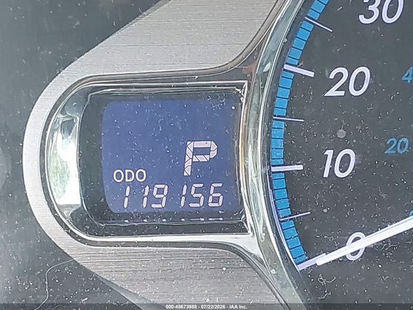 2012 TOYOTA SIENNA XLE V6 8 PASSENGER