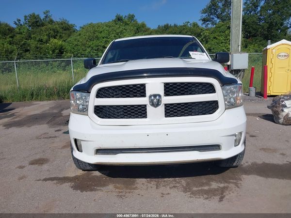 2018 RAM 1500 EXPRESS  4X4 6'4 BOX