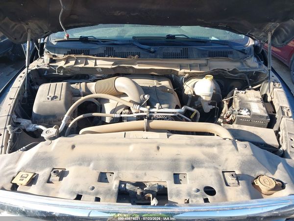 2016 RAM 1500 SLT