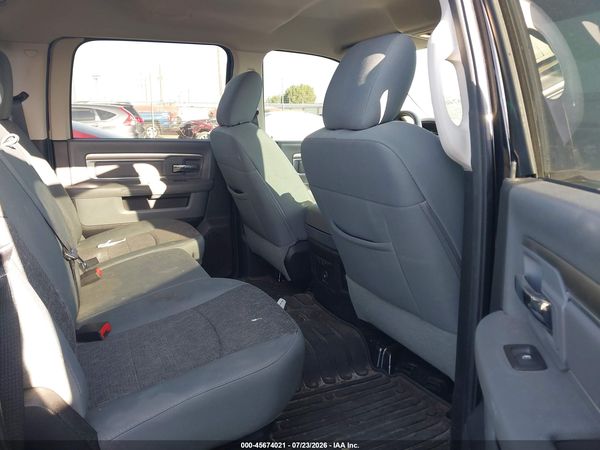 2016 RAM 1500 SLT