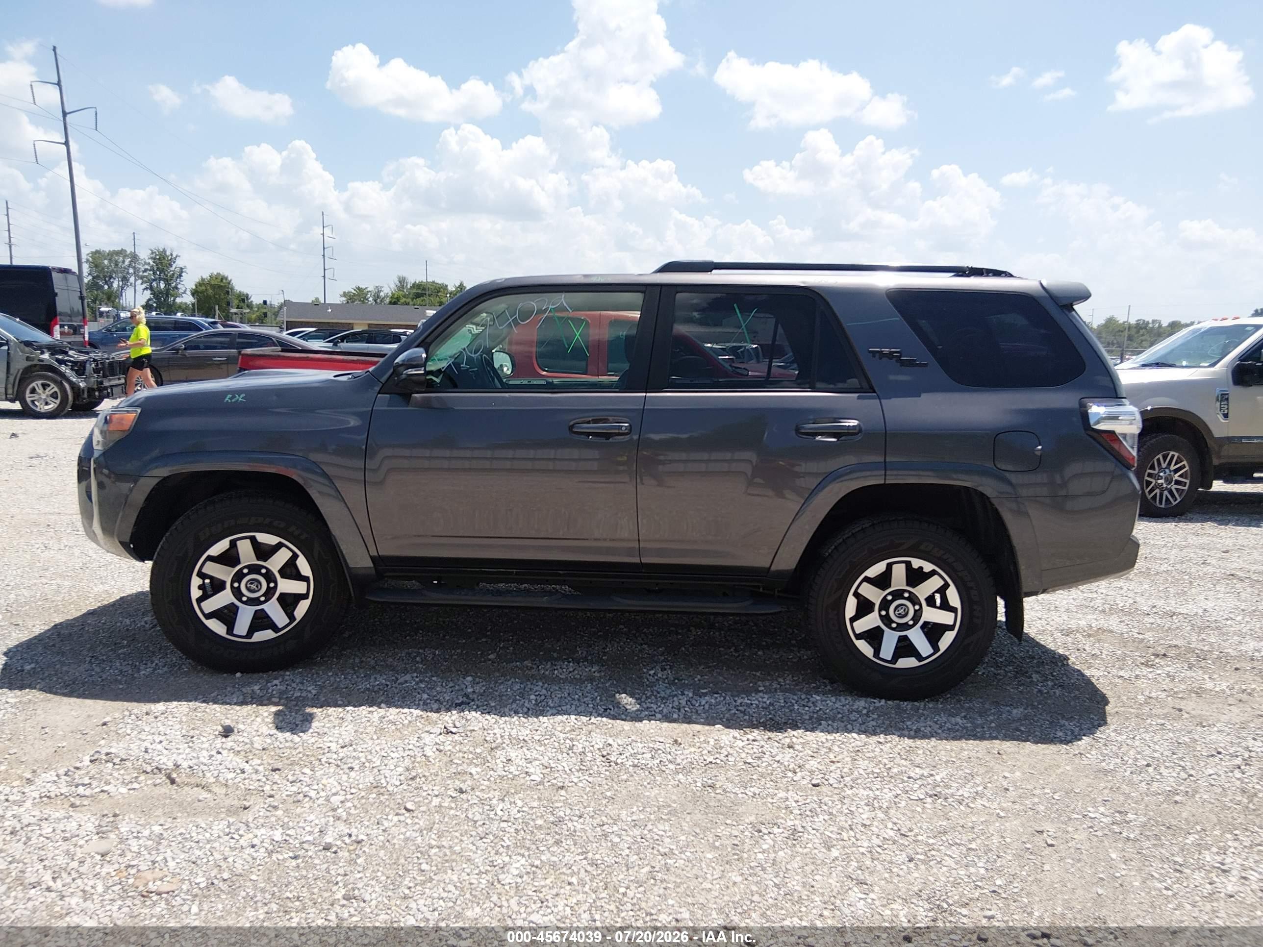 2019 TOYOTA 4RUNNER TRD OFF ROAD PREMIUM