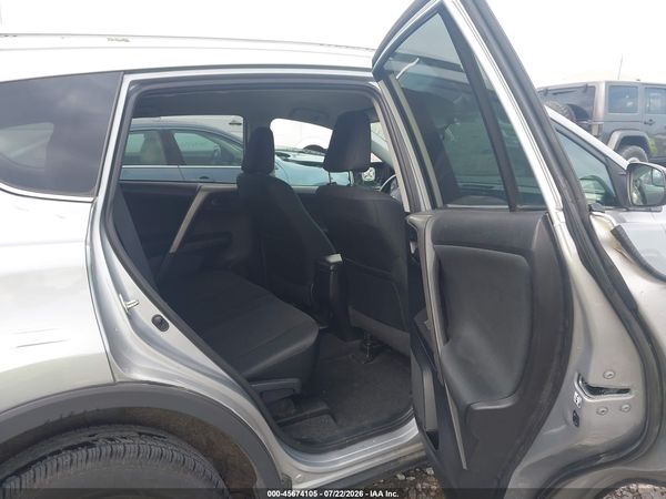 2016 TOYOTA RAV4 LE