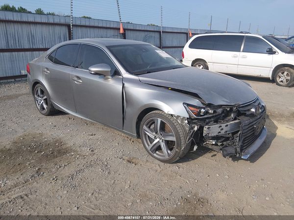 2018 LEXUS IS 300