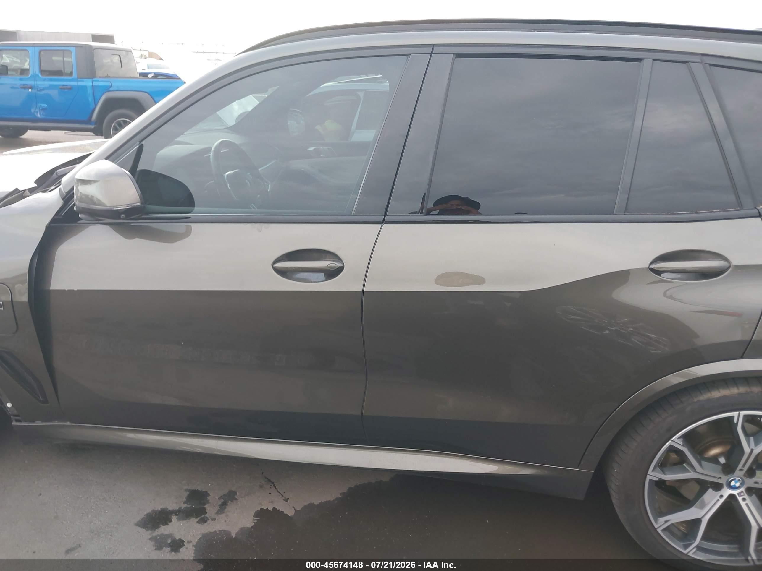 2022 BMW X5 PHEV XDRIVE45E