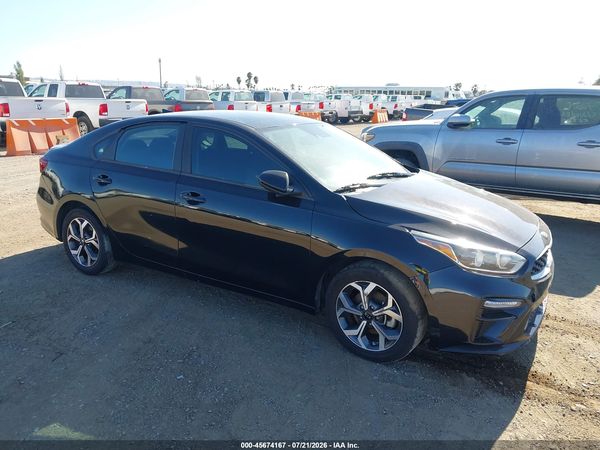 2019 KIA FORTE LXS