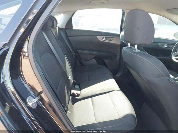 2019 KIA FORTE LXS