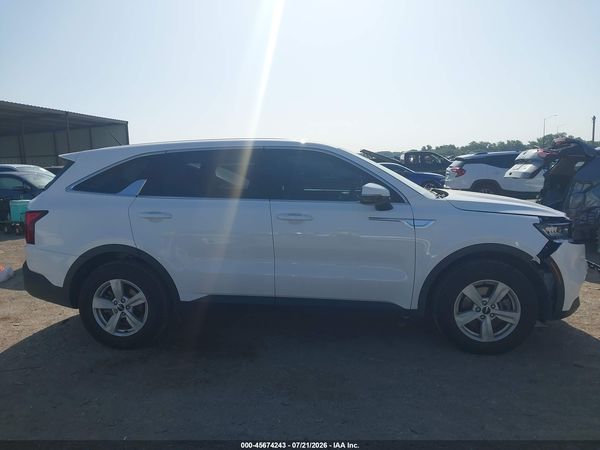 2022 KIA SORENTO LX