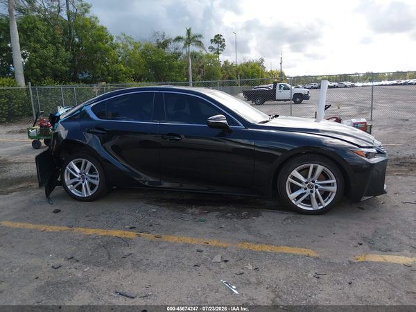 2024 LEXUS IS 300 300 Comfort