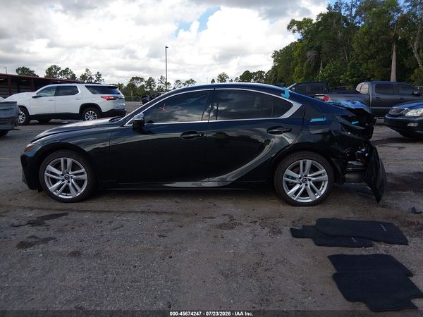 2024 LEXUS IS 300