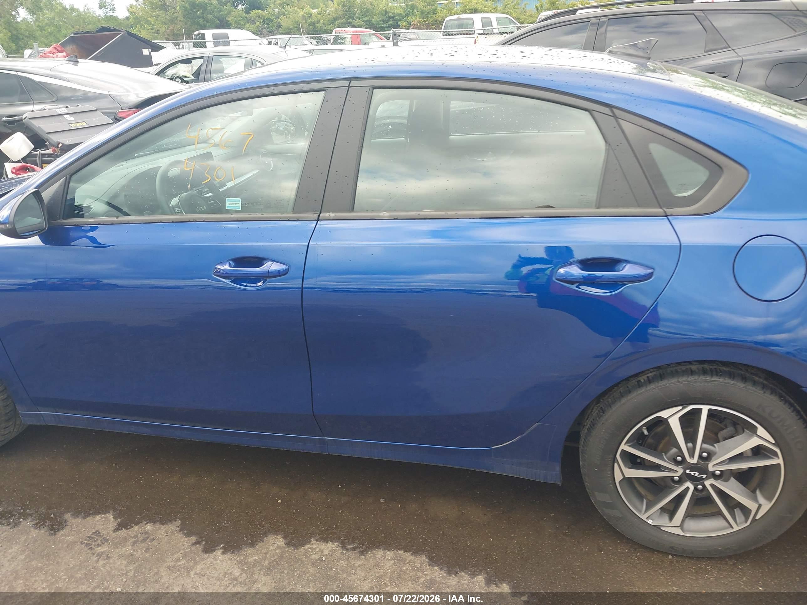 2022 KIA FORTE LXS