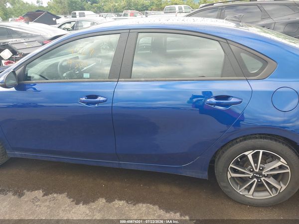 2022 KIA FORTE LXS