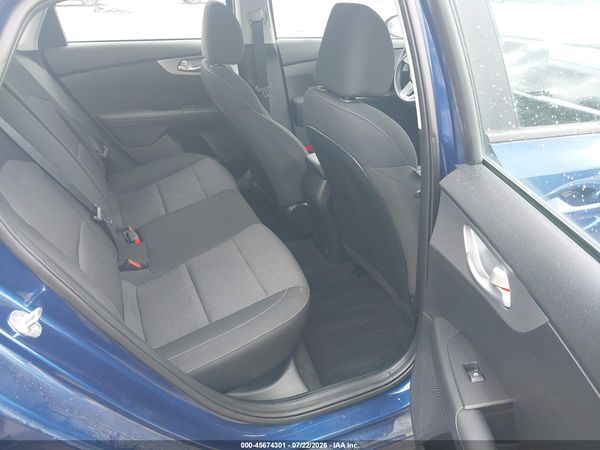 2022 KIA FORTE LXS