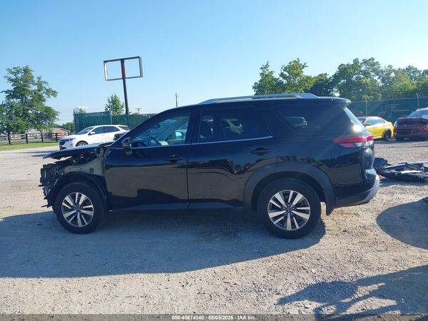 2022 NISSAN PATHFINDER SL 4WD