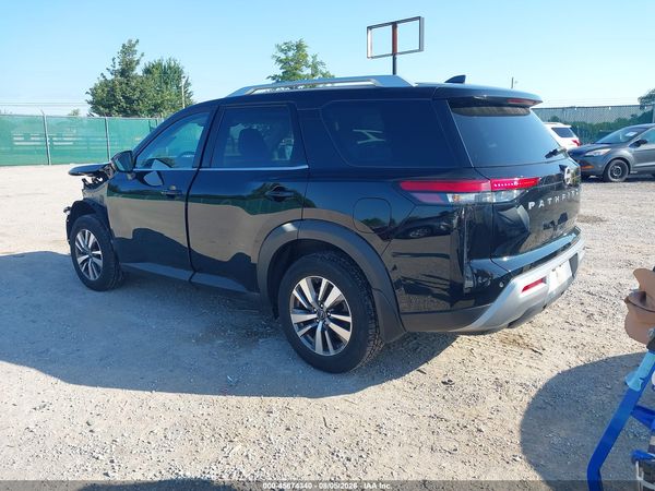 2022 NISSAN PATHFINDER SL 4WD