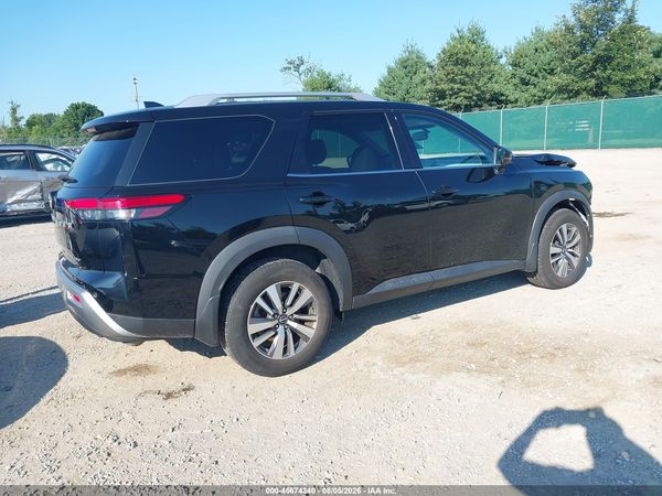 2022 NISSAN PATHFINDER SL 4WD
