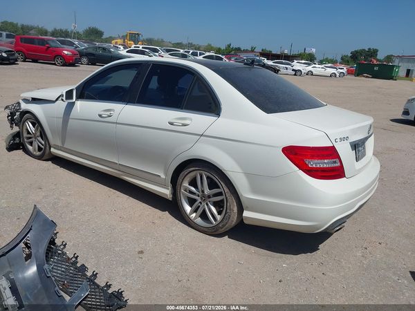 2012 MERCEDES-BENZ C 300 SPORT 4MATIC