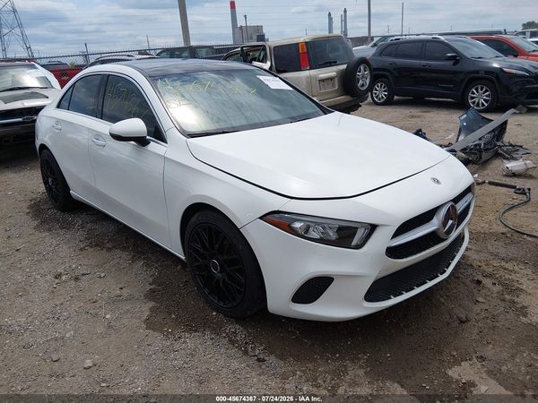 2019 MERCEDES-BENZ A 220 4MATIC