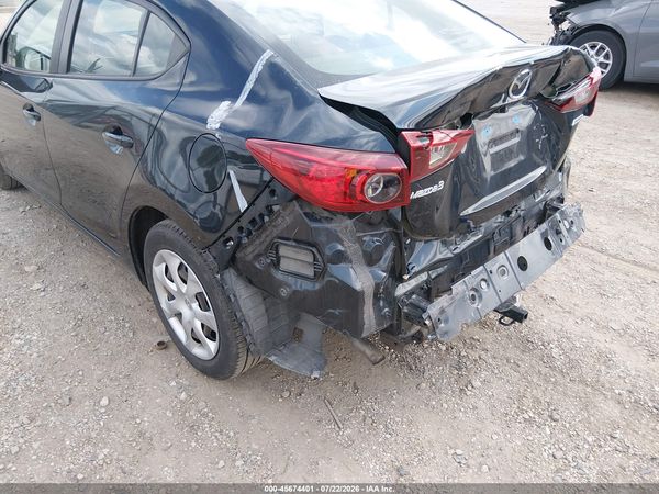 2018 MAZDA MAZDA3 SPORT
