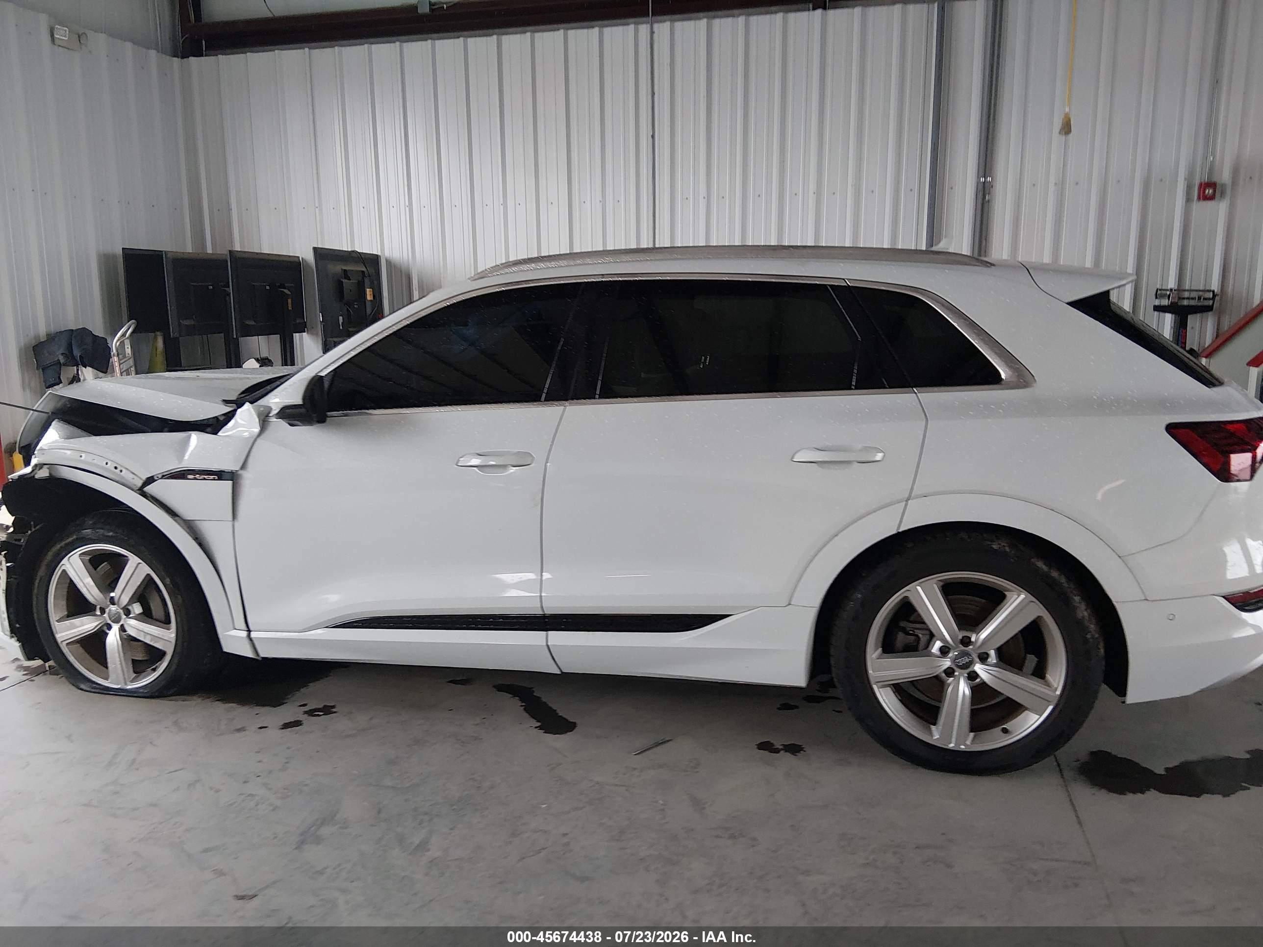 2019 AUDI E-TRON PREMIUM PLUS