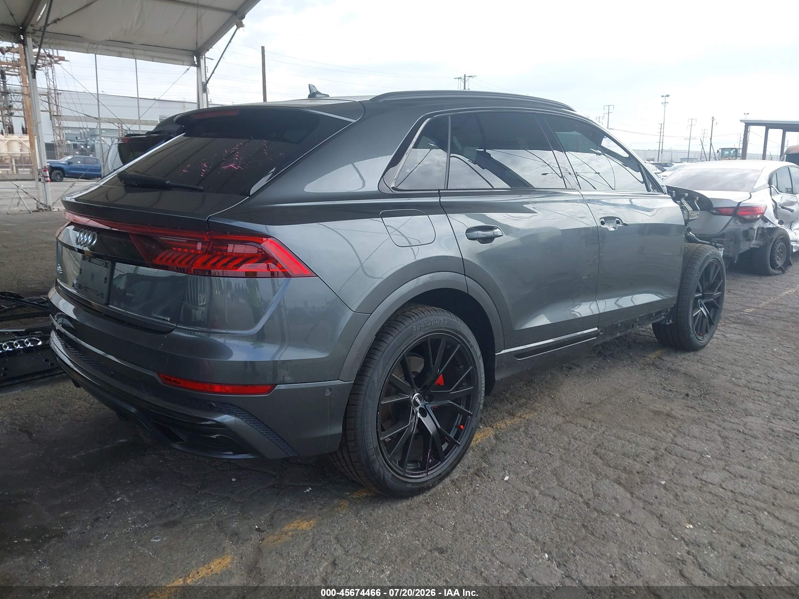 2019 AUDI Q8 55 PREMIUM