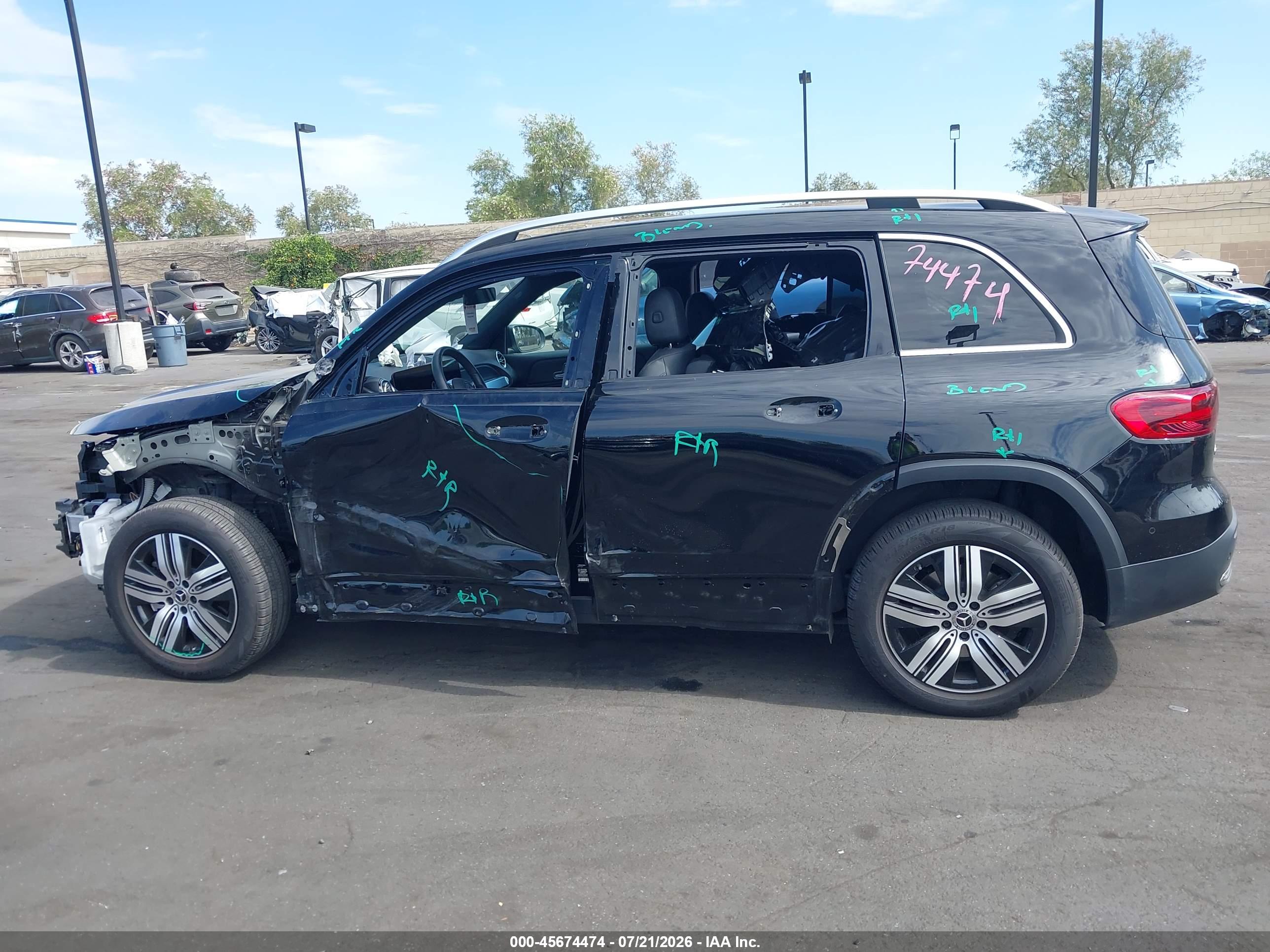 2025 MERCEDES-BENZ EQB 300 SUV 4MATIC