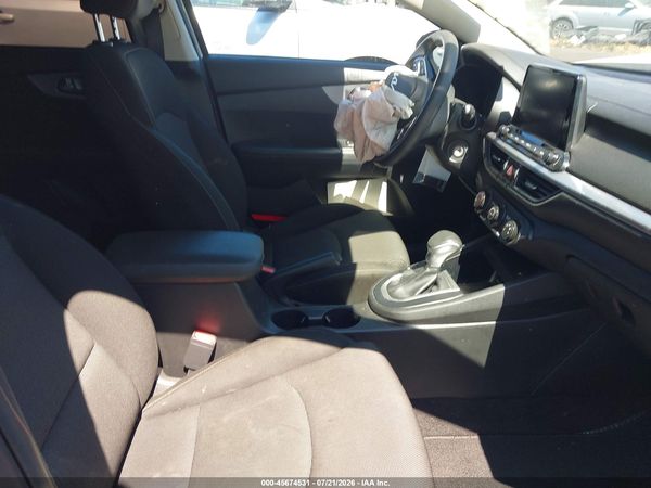 2022 KIA FORTE LXS